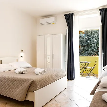 Domo Centro Affittacamere 3*