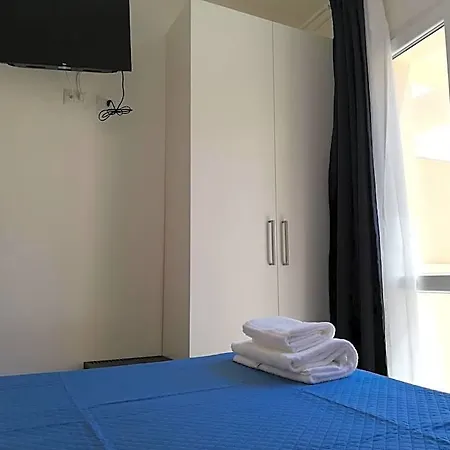 Domo Centro 3*