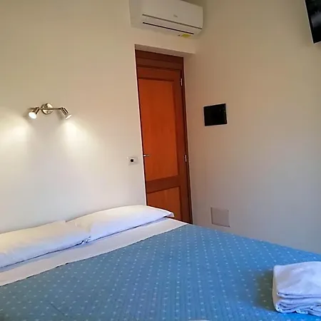 Domo Centro 3*