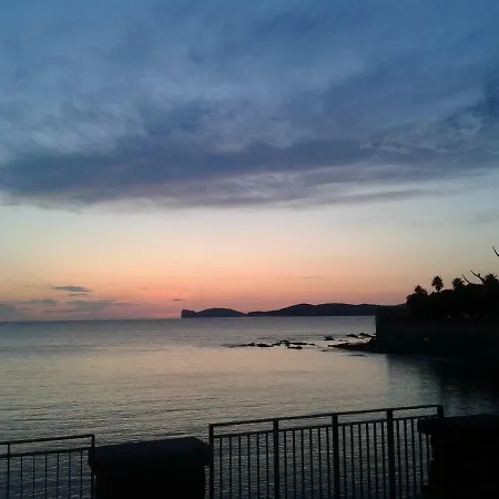 Domo Centro Konukevi Alghero