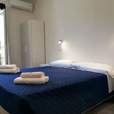 Domo Centro Konukevi 2*