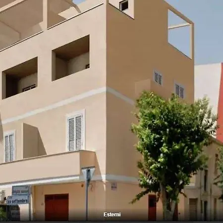 Domo Centro 3*